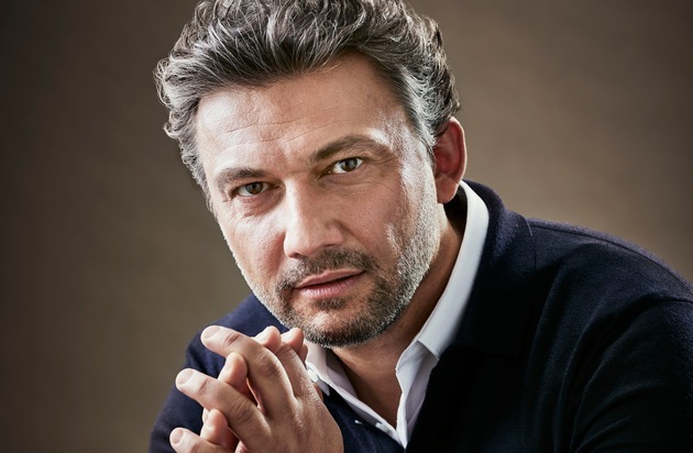 LEONINE Studios: Im Auftrag der Met Opera, New York, produziert Leonine die Konzertreihe "The Met Stars Live in Concert" / Die Serie von 12 Konzerten beginnt am 18. Juli mit Jonas Kaufmann live aus dem Kloster Polling