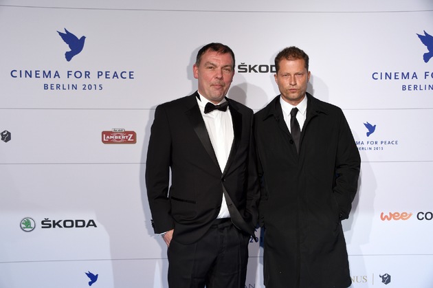 SKODA sorgte für glamourösen Auftritt bei Charity-Gala &#039;Cinema for Peace&#039; (FOTO)