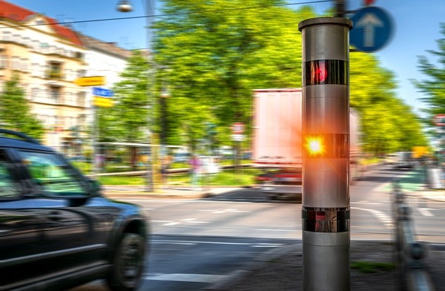 CODUKA GmbH: Verfassungsgerichtshof in Koblenz mit fataler Entscheidung: Bußgeldvorwürfe bei Geschwindigkeitsverstößen auch ohne Rohmessdaten der Blitzer rechtens