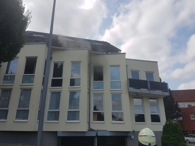 FW-BO: Küchenbrand in der Prinz-Regent-Straße in Bochum