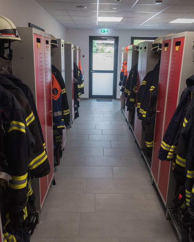 FW-OE: Neues Feuerwehrgerätehaus und Fahrzeug in Oberelspe