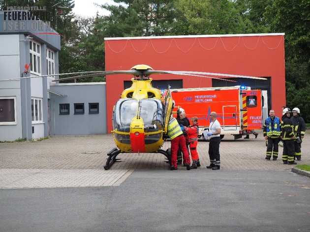 FW-MK: Hubschrauberlandung nach Verkehrsunfall mit Krad