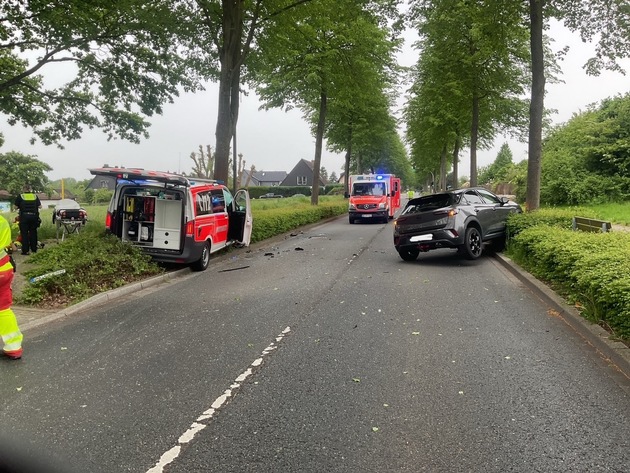 FW-DO: Verkehrsunfall mit Notarzteinsatzfahrzeug