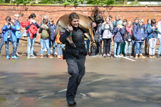 POL-H: Polizeidirektion (PD) Hannover veranstaltet Zukunftstag 2018