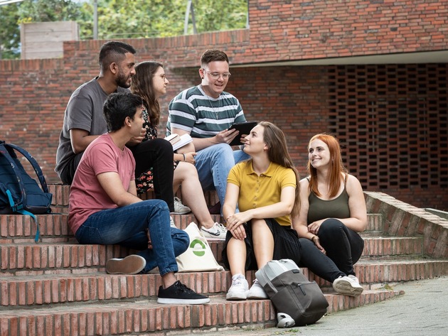 Hochschule Bremerhaven verlängert Bewerbungsfrist für zulassungsfreie Studiengänge