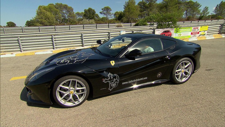 &quot;Die Geissens&quot; - Robert als Fahrlehrer