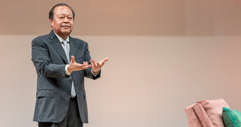 Prem Rawat begeisterte Münchner Publikum - BILD