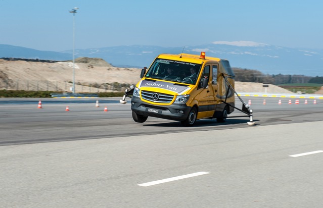 Mercedes-Benz: Transporter Training on Tour - Pour une sécurité renforcée sur les routes