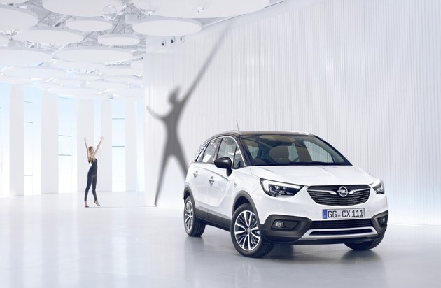 Opel Automobile GmbH: Neuer Opel Crossland X: Stylish für die City, lässig wie ein SUV (FOTO)