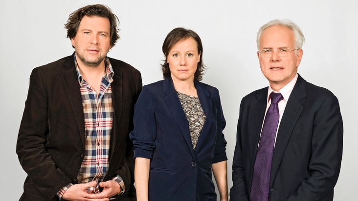 SWR - Das Erste: Neuer Tatort des SWR: 
Eva Löbau und Hans-Jochen Wagner ermitteln für den SWR im Schwarzwald
Harald Schmidt als Vorgesetzter im Einsatz / 2016 wird der erste Fall gedreht