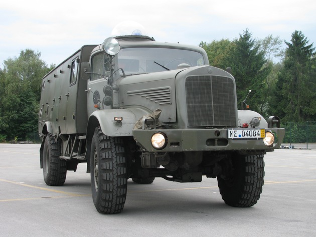 FW-Heiligenhaus: Heute vor 50 Jahren: Brandstiftung im Bundeswehr-Depot (Meldung 20/2016)