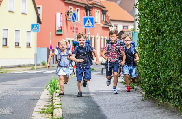 HUK-COBURG: Schulweg: Sicherheit vor Schnelligkeit