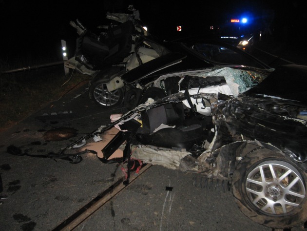 POL-HI: DUINGEN(hek) Verkehrsunfall - Fahrer leicht verletzt
