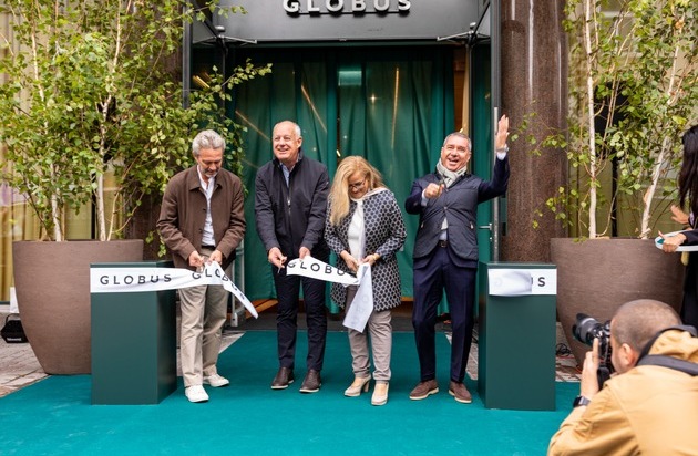 Magazine zum Globus AG: Globus CEO Franco Savastano eröffnet neuen Globus in St. Gallen am Multertor