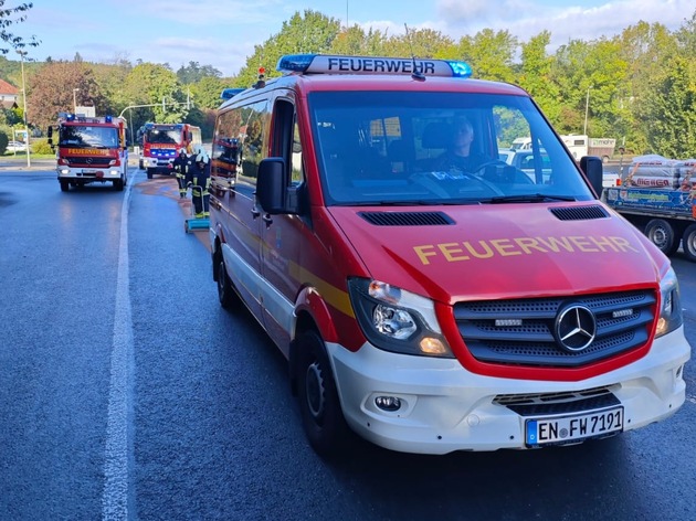 FW-EN: Beschädigte Benzinleitung sorgt für Feuerwehreinsatz