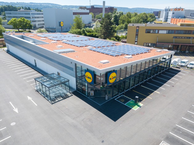 Lidl Suisse est dans le Top 10 des entreprises écoresponsables / Le smart discounter réduit ses émissions de gaz à effet de serre de 18,2 % par an en moyenne