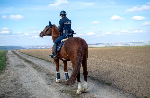 ▷ POL-PPRP: Police headquarters Rheinpfalz saddles up