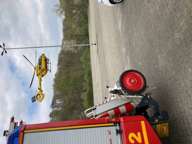 FW-EN: Feuerwehr sichert Landung von Rettungshubschrauber ab