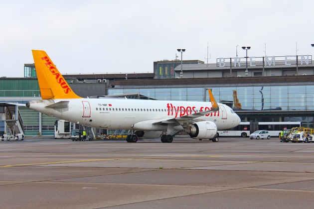Bremen Airport: Fotos vom Erstflug – Pegasus Airlines hebt in Richtung Istanbul ab