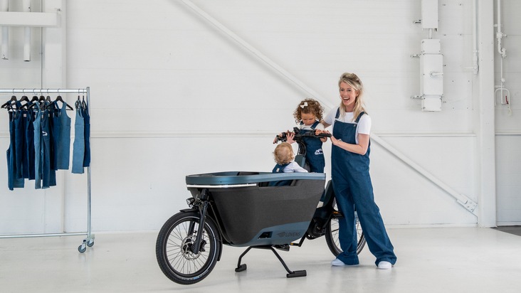 Lovens präsentiert die Limited Cargobike Edition in der Sonderfarbe Indigo
