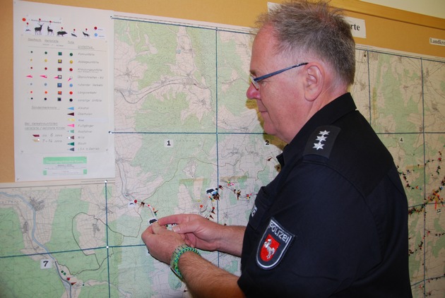 POL-GOE: (201/2015) Nach Zunahme von Wildunfällen im Landkreis Göttingen - Polizeiinspektion startet Projekt zur geschlechtsspezifischen Ursachenforschung