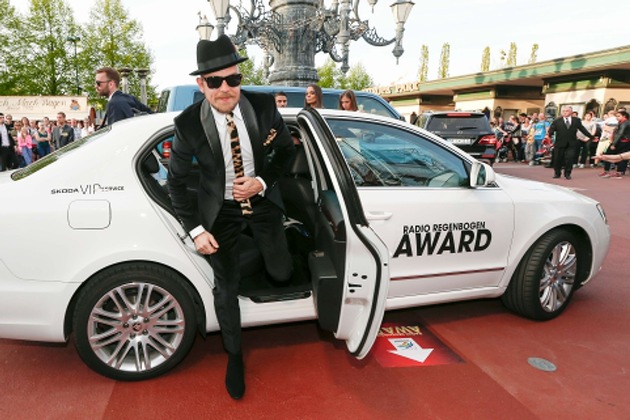 VIP-Shuttle beim Radio Regenbogen Award 2015: SKODA chauffierte die Stars zum roten Teppich (FOTO)