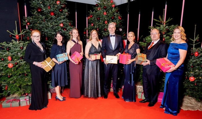 Large donations from GEA Foundation to &quot;A Heart for Children&quot; and &quot;The Ark&quot;