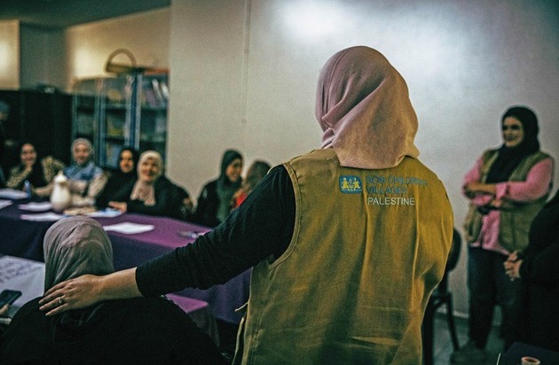 SOS-Kinderdörfer weltweit e.V.: Welttag der humanitären Hilfe: Zwei von drei weltweit getöteten Helfern 2024 in Palästina ums Leben gekommen