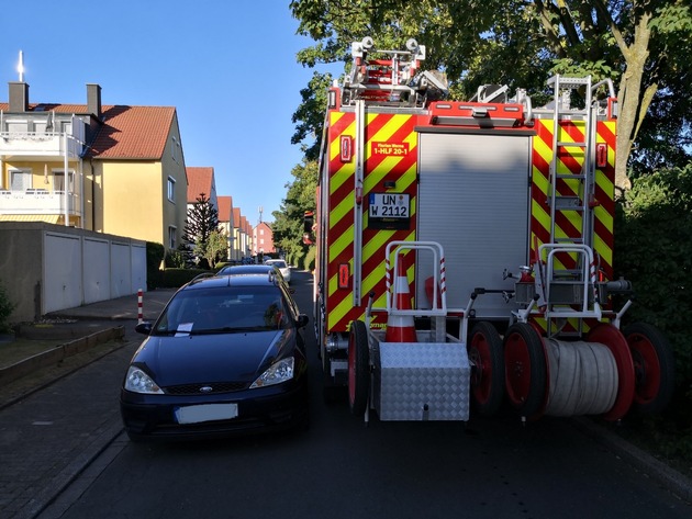 FW-WRN: FEUER_1 - LZ1 - Heckenbrand