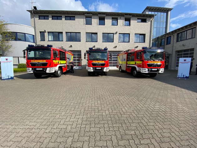 FW-Velbert: Drei neue Löschfahrzeuge für die Freiwillige Feuerwehr Velbert