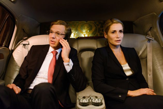 Kai Wiesinger und Anja Kling als Ehepaar Wulff: Das hochgelobte Doku-Drama &quot;Der Rücktritt&quot; am 25. Februar 2014, 20:15 Uhr in SAT.1