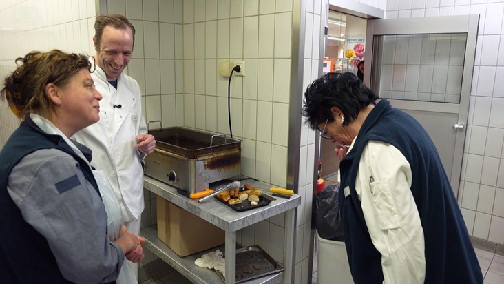 Diese Woche bei &quot;Unser Supermarkt - mit Herz und Humor&quot;: Dreister Diebstahl und die vegane Scharade