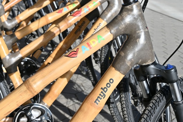 AIDA Cruises erweitert die Zusammenarbeit mit Kieler Fahrradmanufaktur my Boo