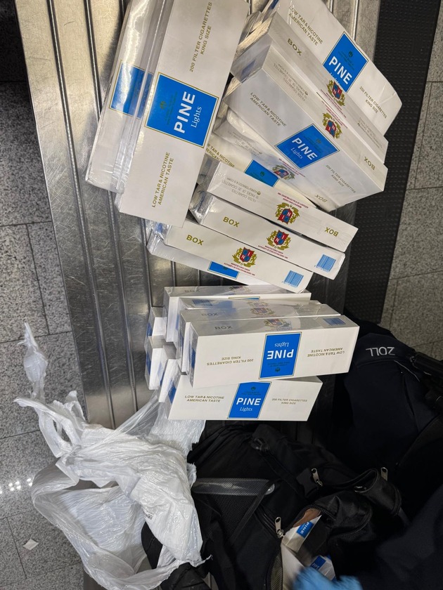 HZA-F: Zoll verhindert Schmuggel von 87.500 Zigaretten am Frankfurter Flughafen