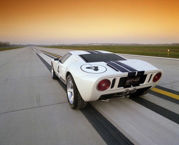 Ford &quot;GT 40 Concept&quot; eine weitere Living Legend