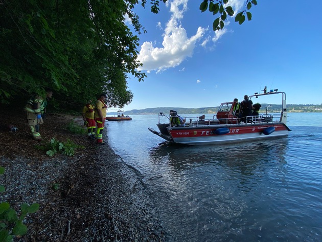 FW Konstanz: URD2 Personenrettung unwegsames Gelände
