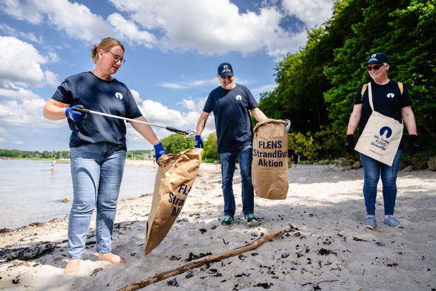 10 Jahre FLENS StrandGut-Aktion: Der Tourismus-Service Fehmarn beteiligt sich an der Schleswig-Holstein weiten M&uuml;llsammelaktion