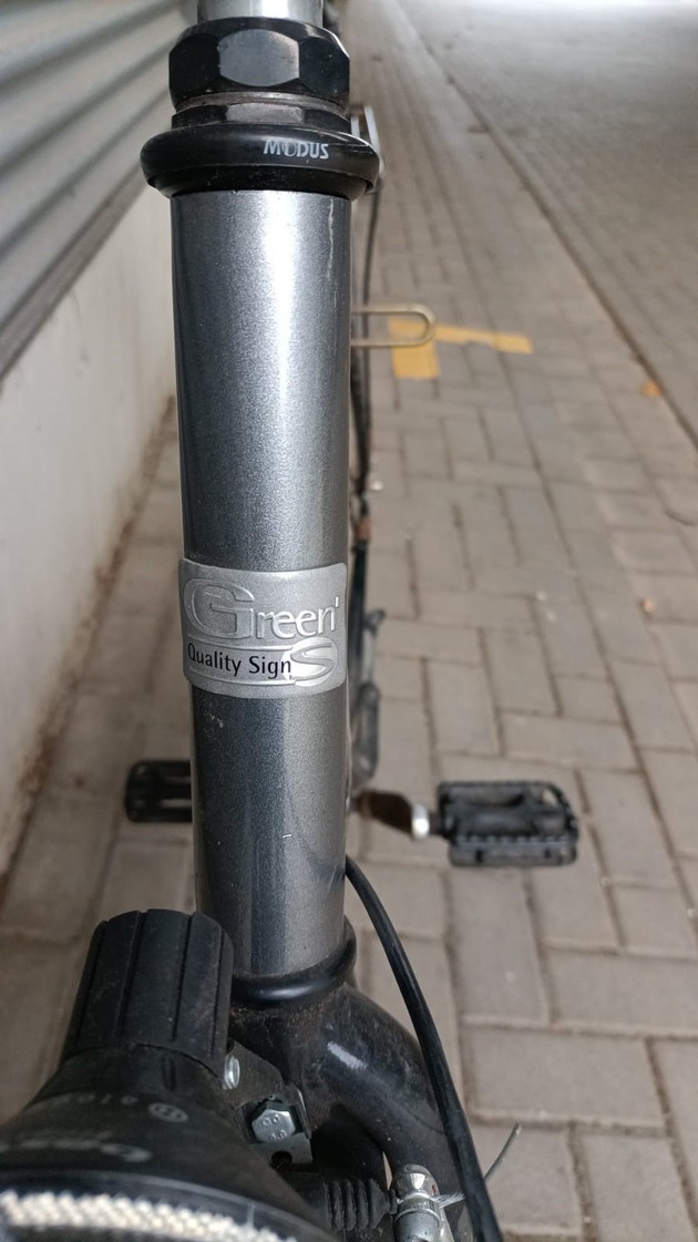 POL-DEL: Landkreis Oldenburg: Eigentümer eines Fahrrades aus Diebstahl in Schierbrok gesucht