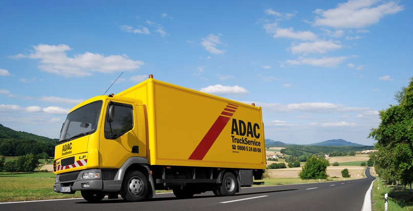 Frühjahrskur für den Lkw / Acht-Punkte-Checkliste des ADAC TruckService / Entsalzen verhindert kapitale Schäden