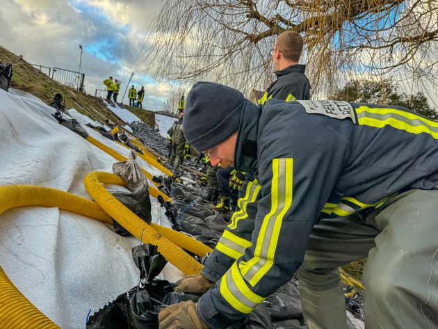 FW-BO: Überörtlicher Einsatz der Feuerwehr Bochum im Rahmen der Hochwasserlage in Hamm - Abschlussmeldung