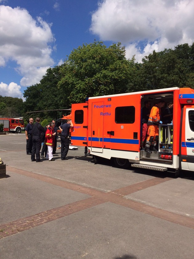 FW-Erkrath: Chirurgischer Notfall mit Rettungshubschraubereinsatz