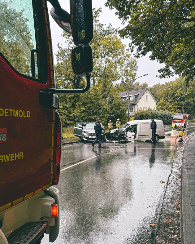 FW-DT: Verkehrsunfall auf dem Plantagenweg