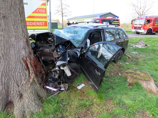 POL-STD: 22-jährige Autofahrerin bei Unfall in der Gemarkung Blumenthal schwer verletzt