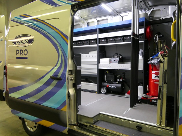 Werkstatt auf vier Rädern: Ford Pro kommt mit &quot;Mobilen Service-Vans&quot; zu Flottenkunden