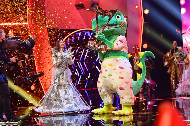 8,07 Millionen Zuschauer im Finale. 27,9 Prozent Marktanteil für &quot;The Masked Singer&quot; // Sasha gewinnt als Dinosaurier