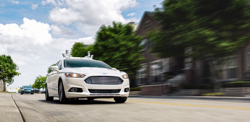 Ford baut Präsenz im Silicon Valley aus, um autonomes Fahrzeug für Mobilitätsdienstleister zu entwickeln (FOTO)