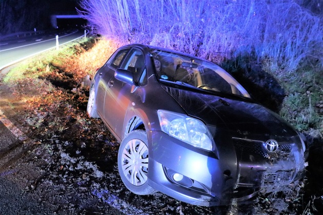 POL-HX: Zwei Verkehrsunfälle - Beide Fahrer unter Alkoholeinfluss