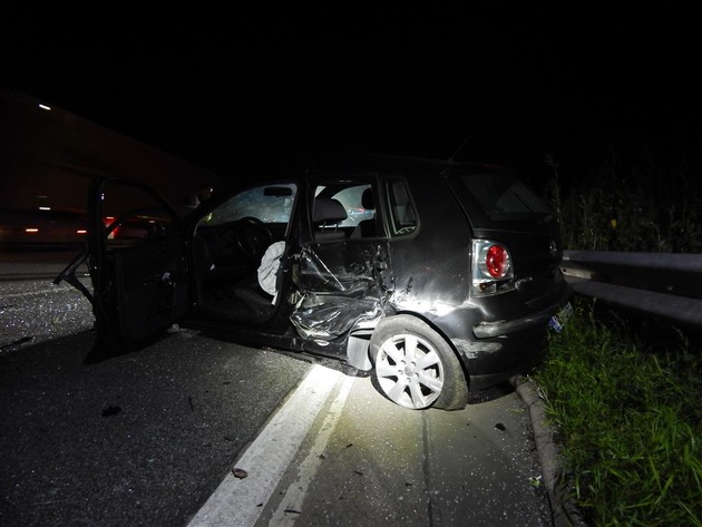 POL-VDKO: Verkehrsunfallflucht mit Folgeunfall