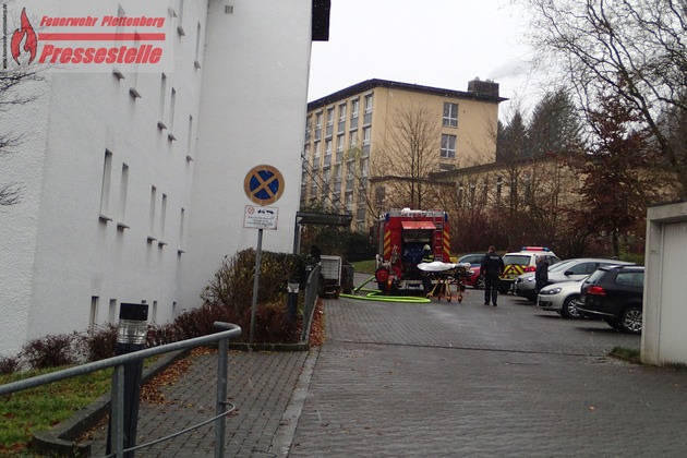 FW-PL: OT-Stadtmitte. Zimmerbrand in einer seniorengerechten Wohnanlage. Bewohner handelte vorbildlich.