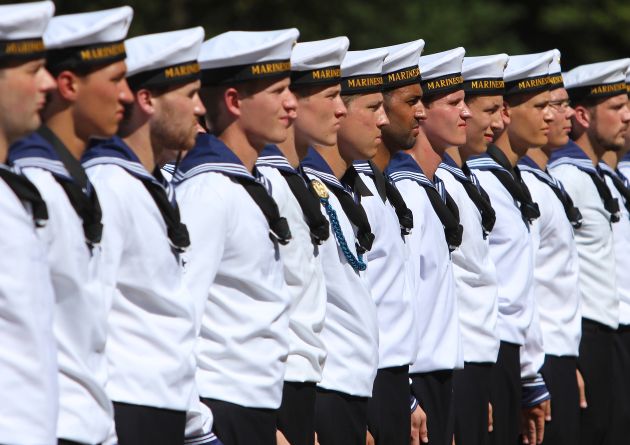 Vereidigung der Marineoffizieranwärter an der Marineschule Mürwik